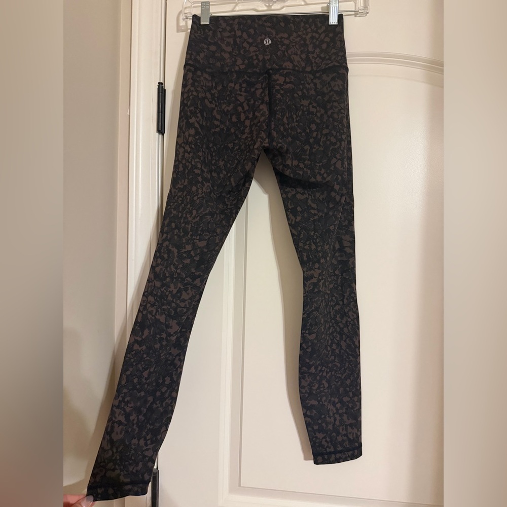 Lululemon Athletica Black and Brown Patterned Leggings